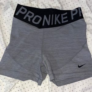 Nike spandex size small gray